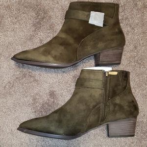 Brand new heel bootie- wide width